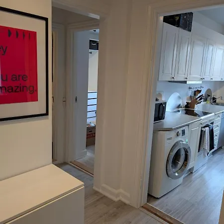 Cozy 2 Bedroom Close To Train, City, And Leilighet Fredericia